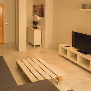 https://apartamentos-reding.hotelsinnerja.org